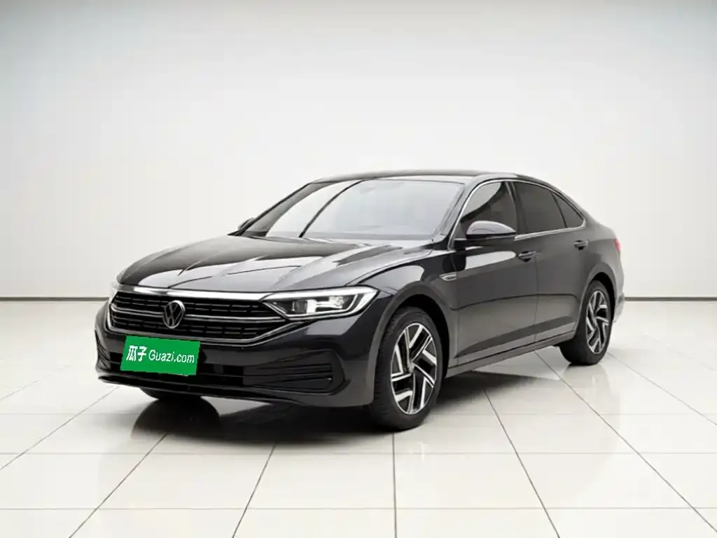Volkswagen Sagitar 2022
