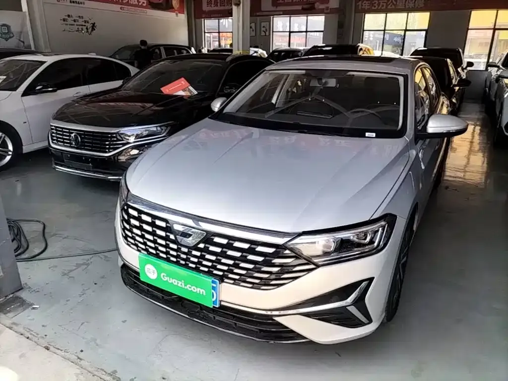 Jetta VA7 2025