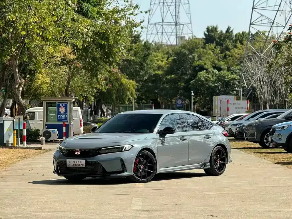 Honda Civic (Import) 2025