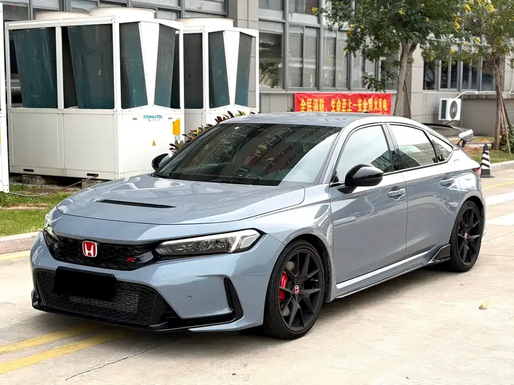 Honda Civic (Import) 2025