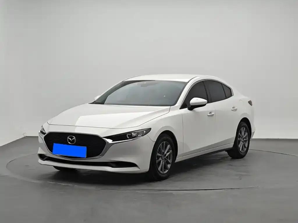Mazda 3 Axela 2024
