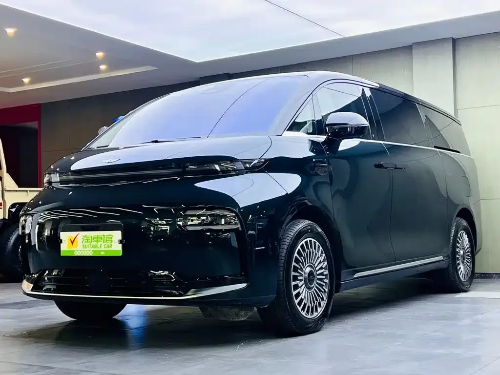 Geely Yizhen L380 2025