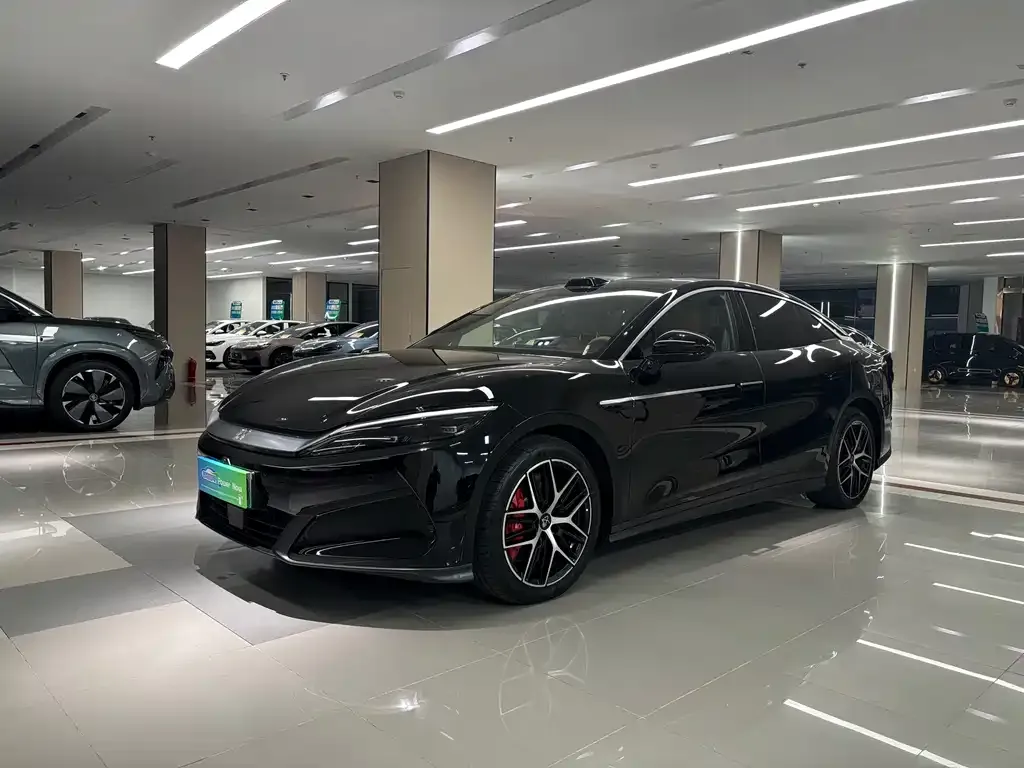 BYD Han L 2025