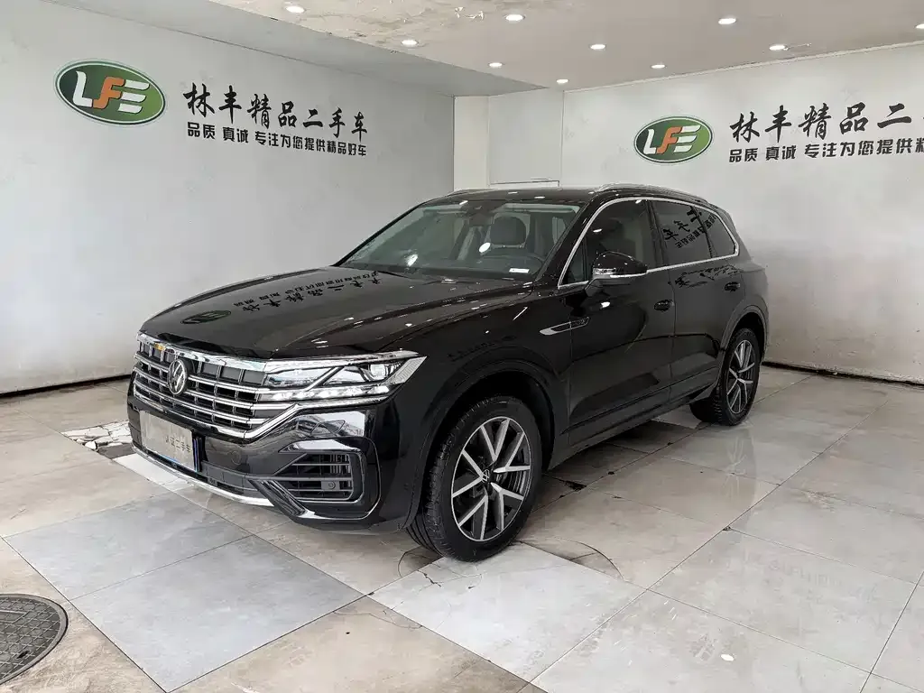 Volkswagen Touareg 2025