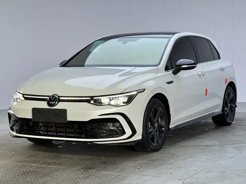Volkswagen Golf 2024