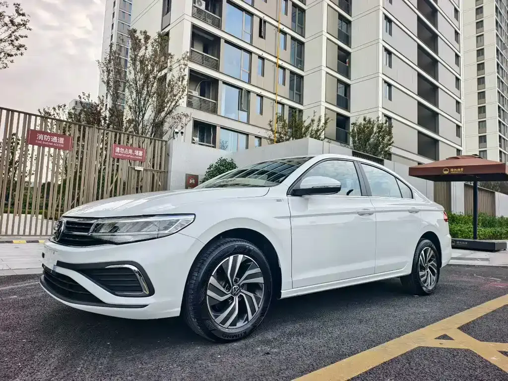 Volkswagen Bora 2025
