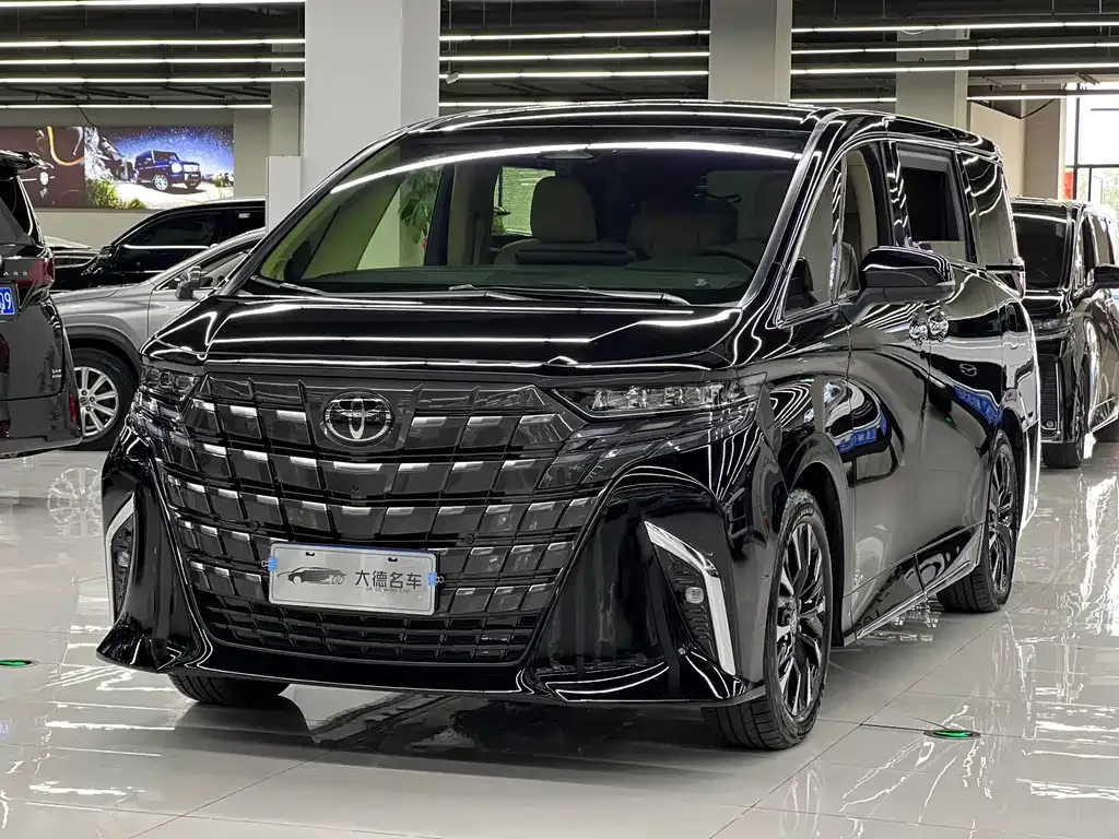 Toyota Alphard 2025