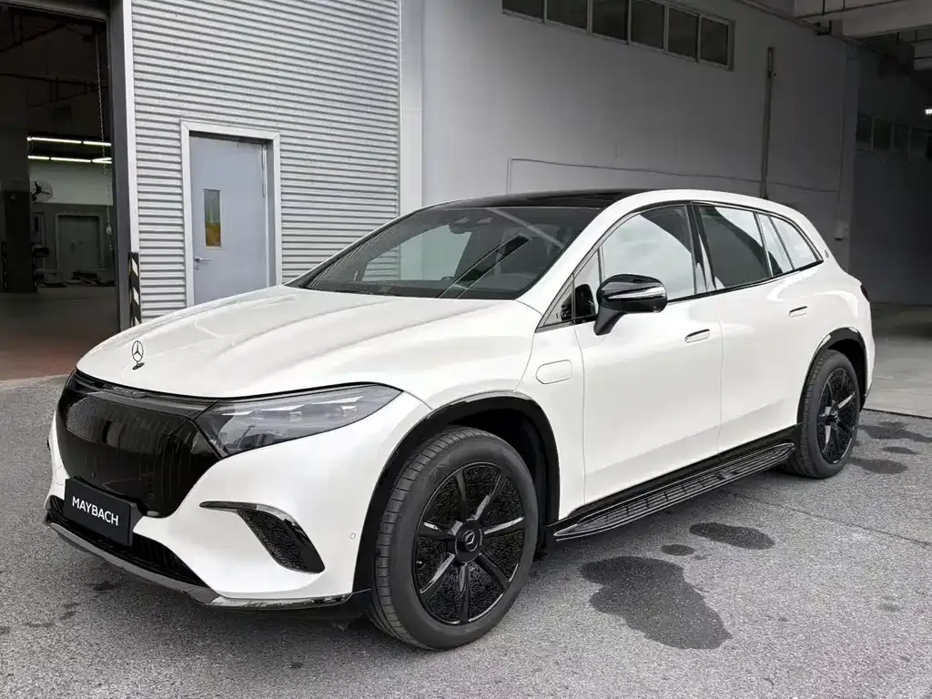 Mercedes-Benz EQS SUV 2026