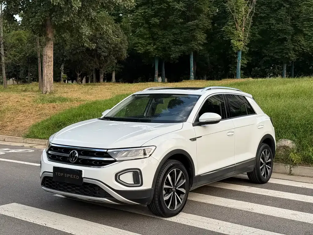 Volkswagen T-Roc 2024