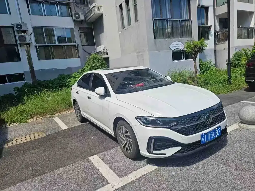 Volkswagen Lavida 2025