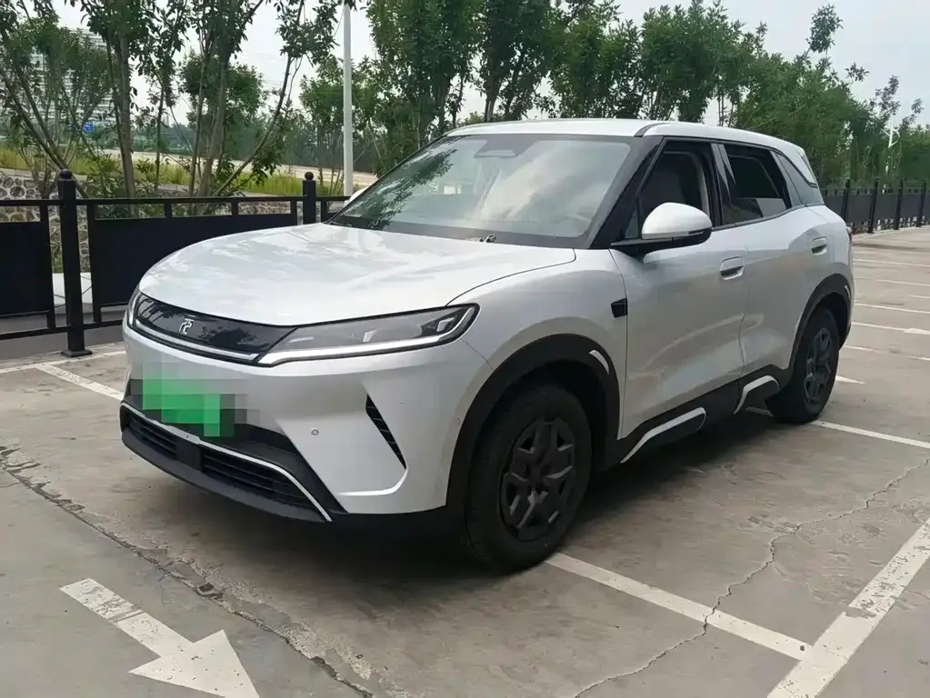 BYD Yuan UP 2025