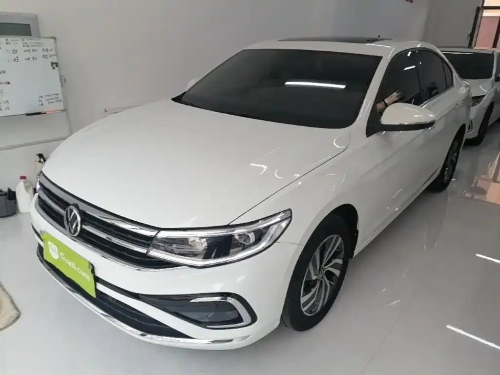 Volkswagen Bora 2024