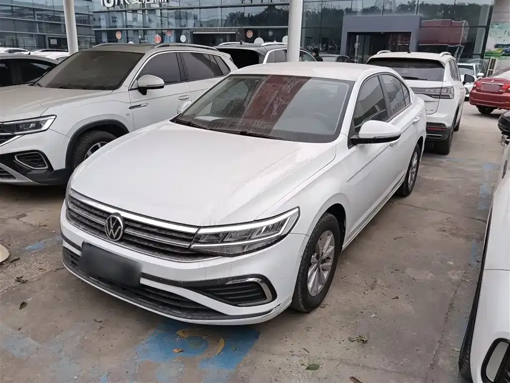 Volkswagen Bora 2024