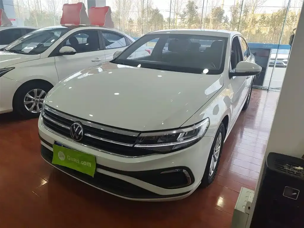 Volkswagen Bora 2024