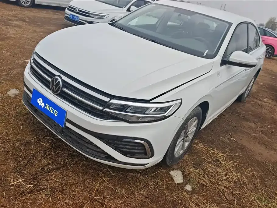 Volkswagen Bora 2024