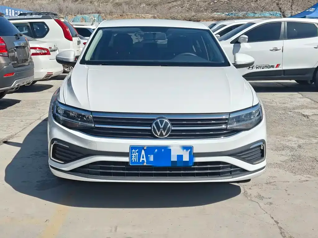 Volkswagen Bora 2024