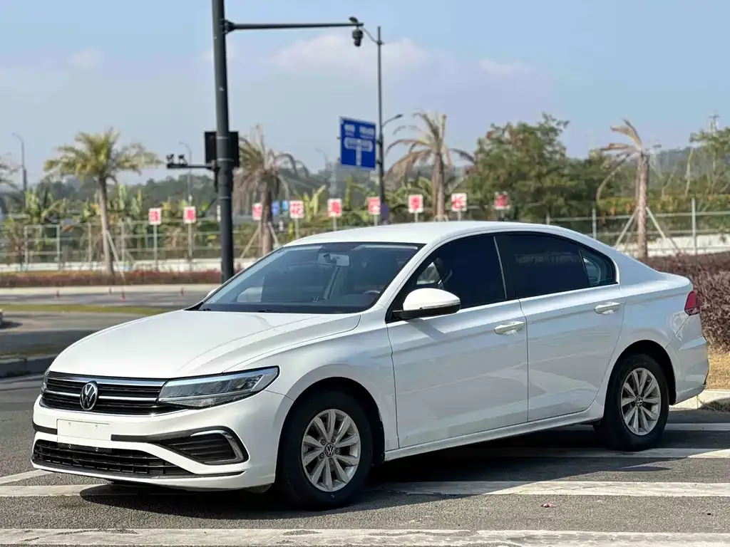 Volkswagen Bora 2024