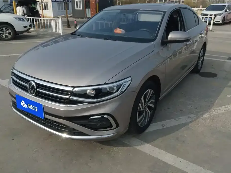 Volkswagen Bora 2023