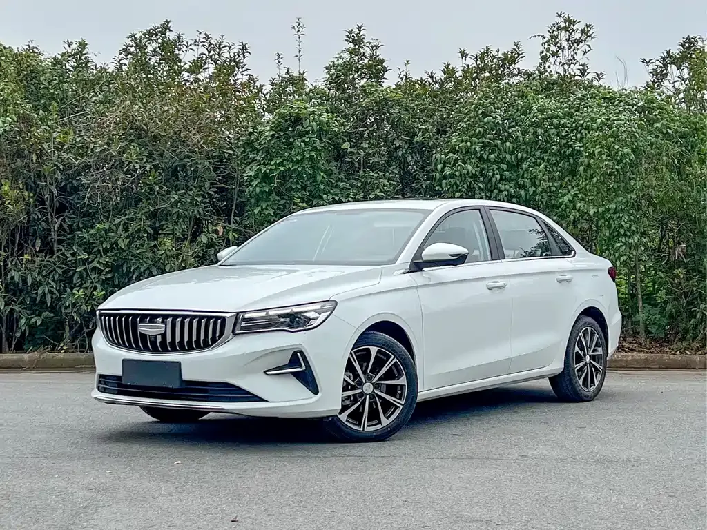 Geely Emgrand 2024