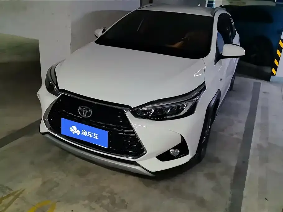 Toyota Yaris L 2023