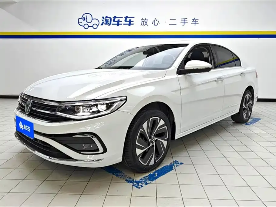 Volkswagen Bora 2023