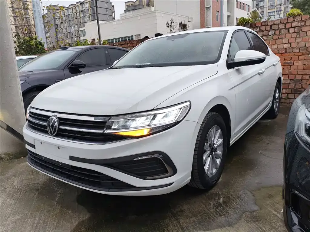 Volkswagen Bora 2024