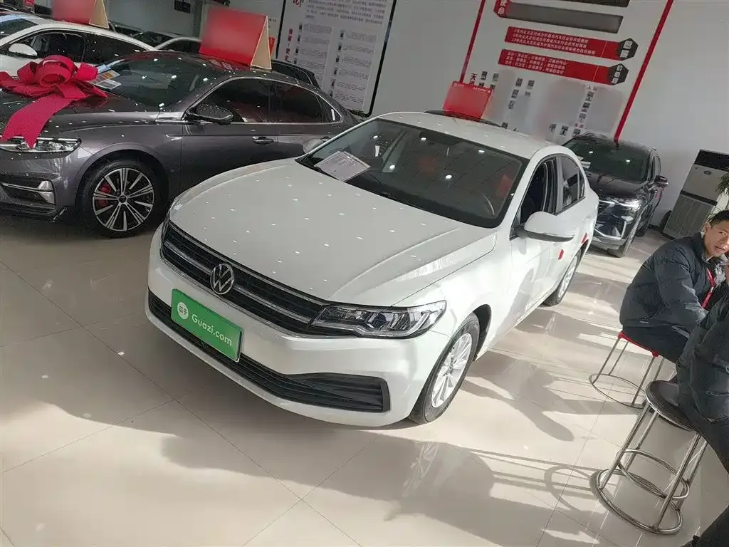 Volkswagen Bora 2023