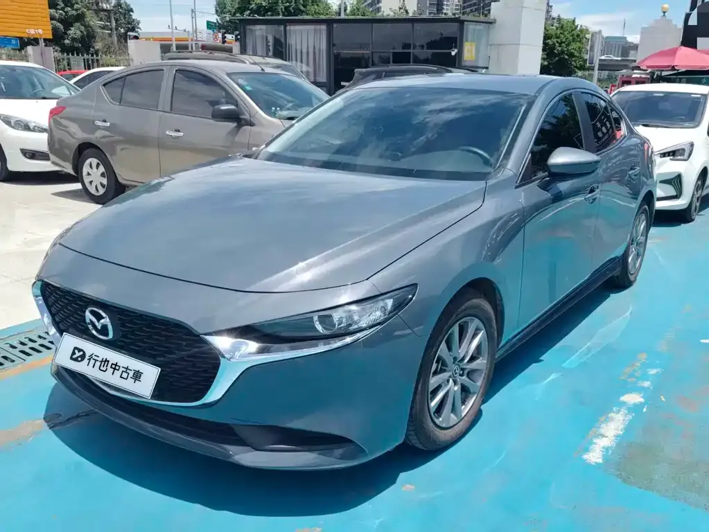 Mazda 3 Axela 2023