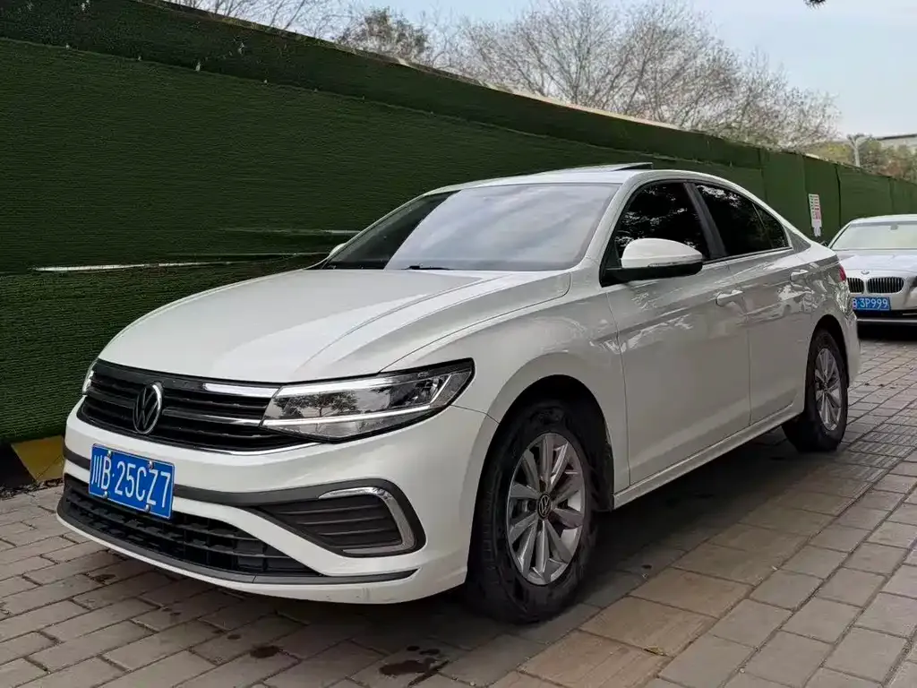 Volkswagen Bora 2023
