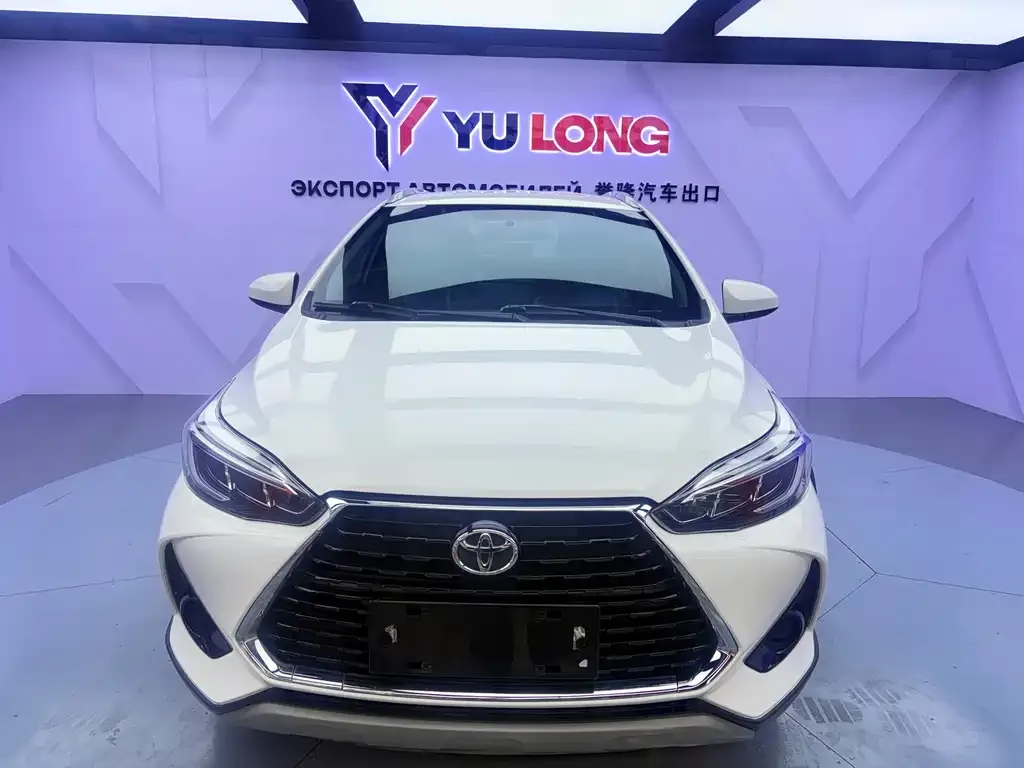Toyota Yaris L 2022