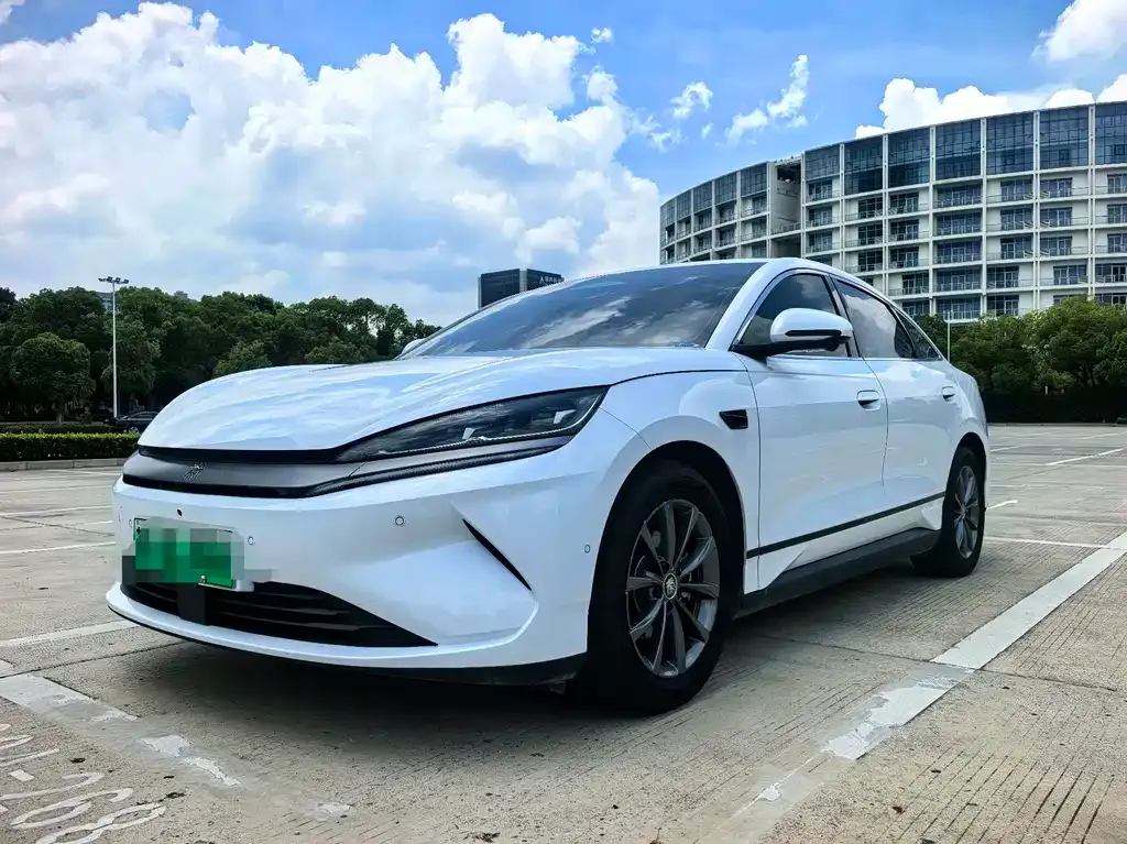 BYD Qin L 2025