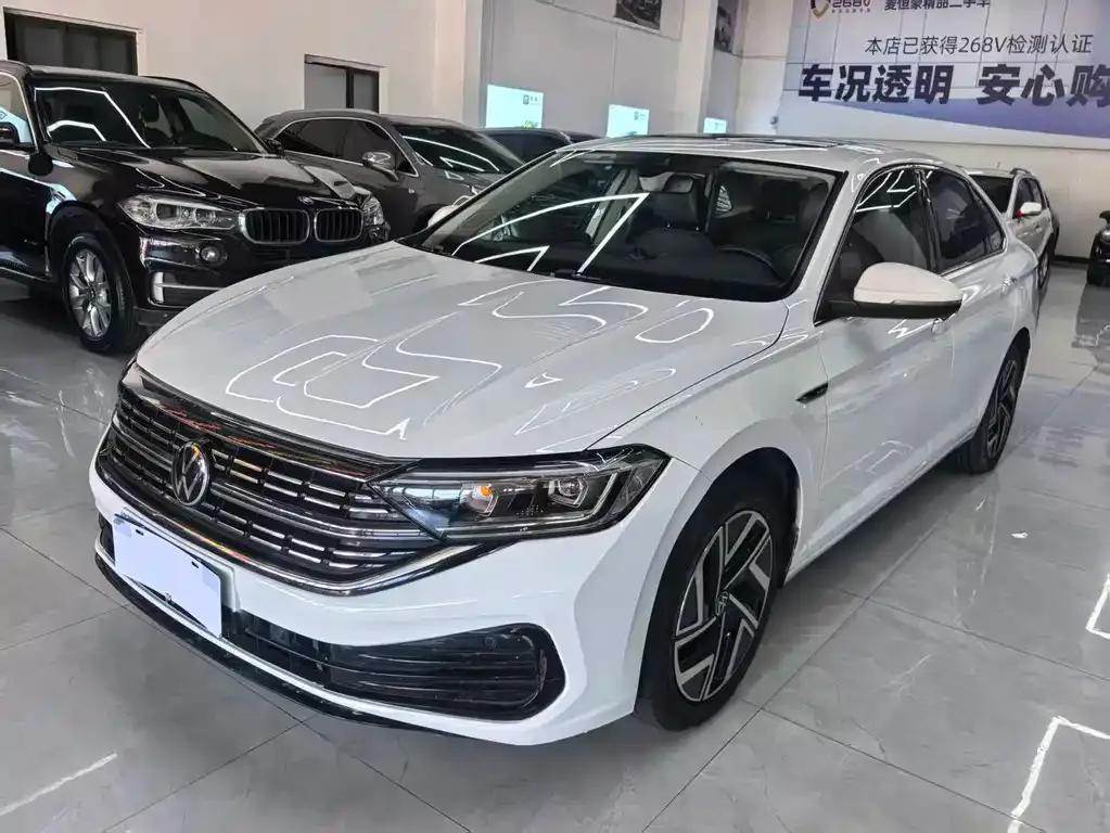Volkswagen Sagitar 2023