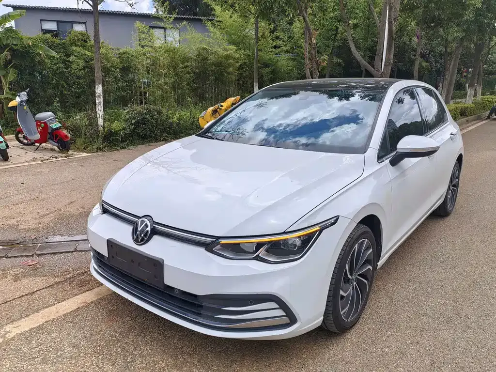 Volkswagen Golf 2022