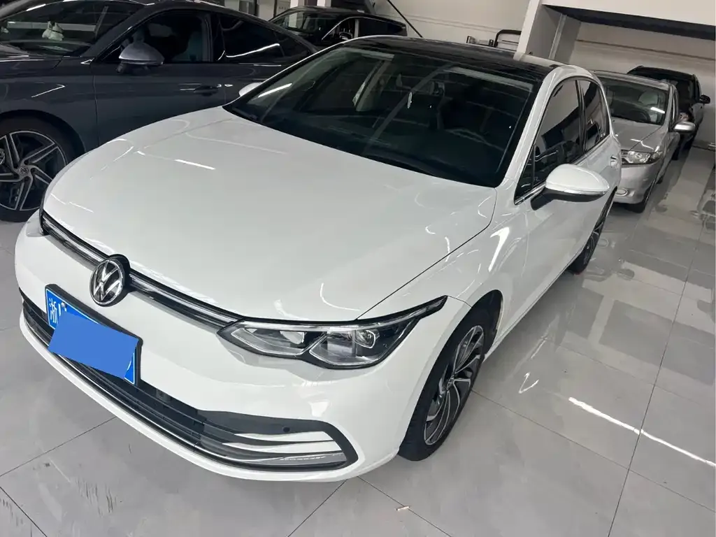 Volkswagen Golf 2022