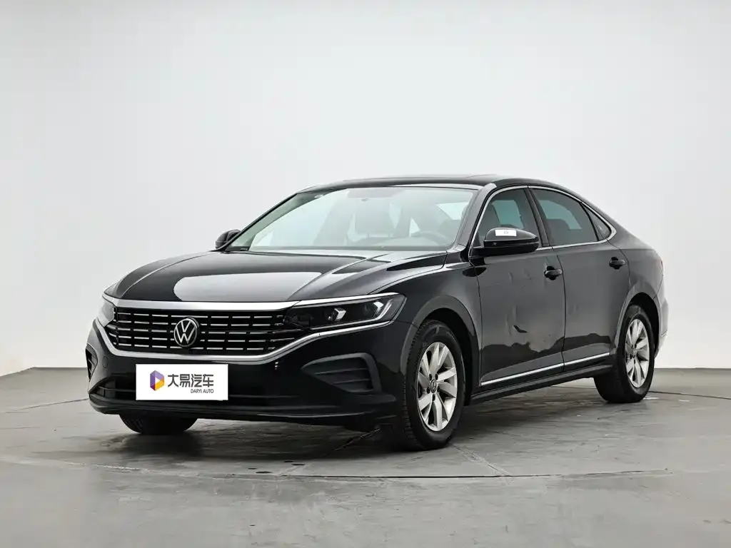 Volkswagen Passat 2025