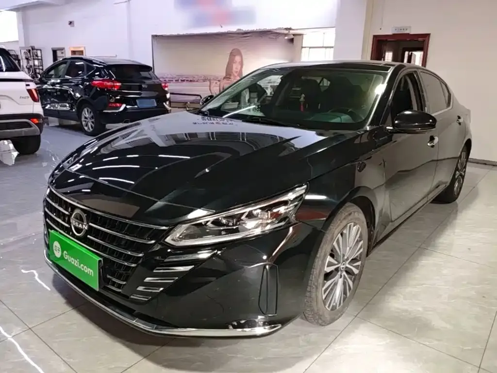 Nissan Teana 2024