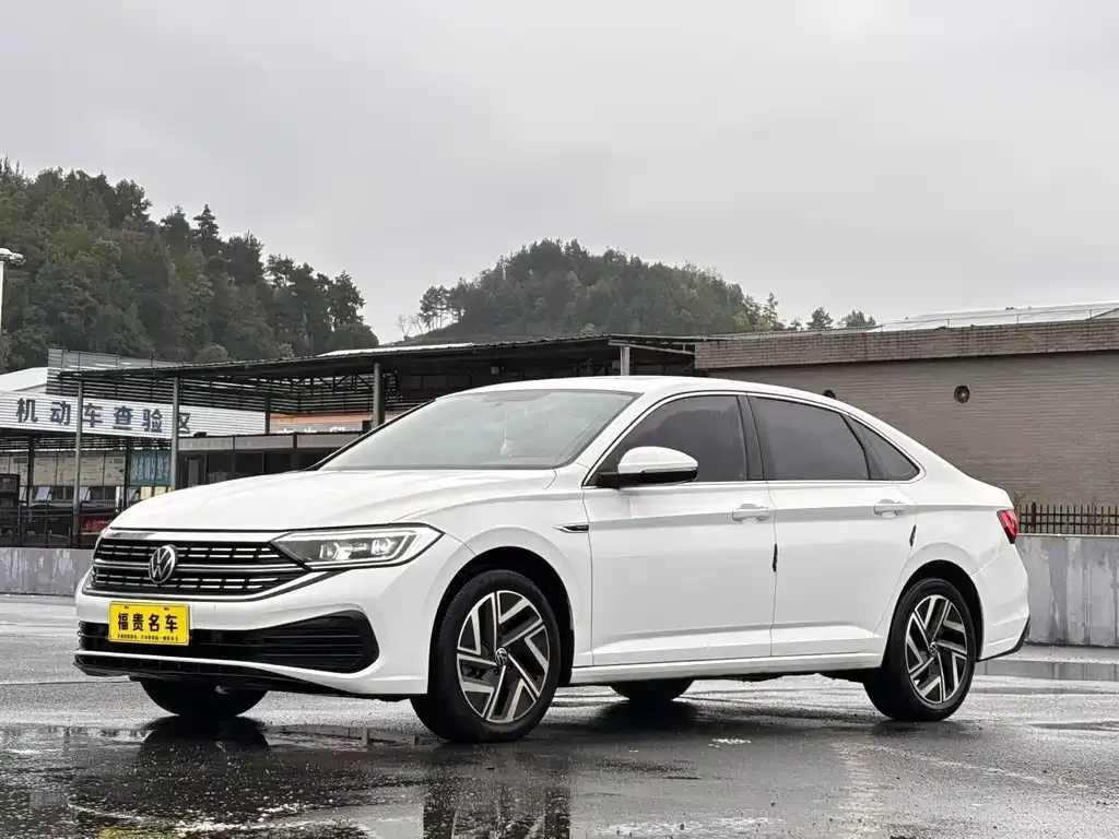 Volkswagen Sagitar 2023