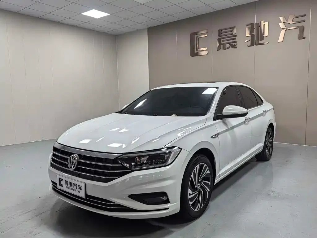 Volkswagen Sagitar 2021