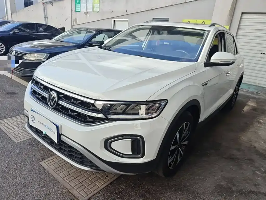 Volkswagen T-Roc 2024