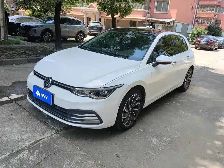 Volkswagen Golf 2022