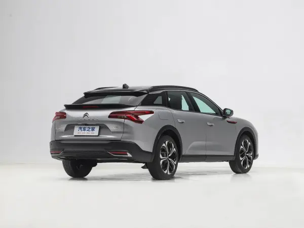 Citroen Versailles C5 X 2026