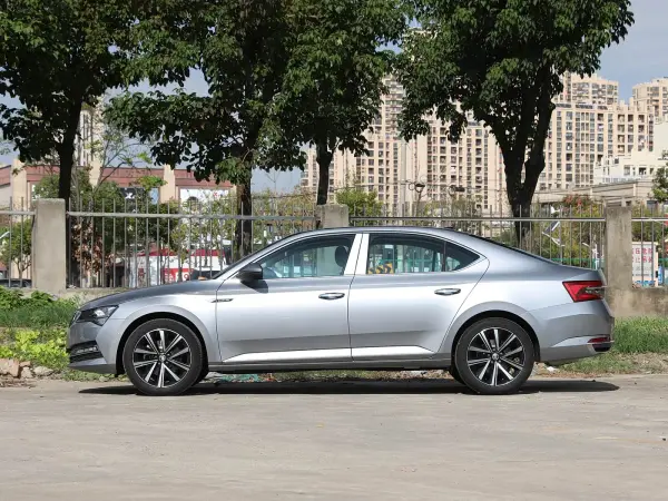 Skoda Superb 2026