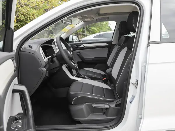 Volkswagen T-ROC 2026