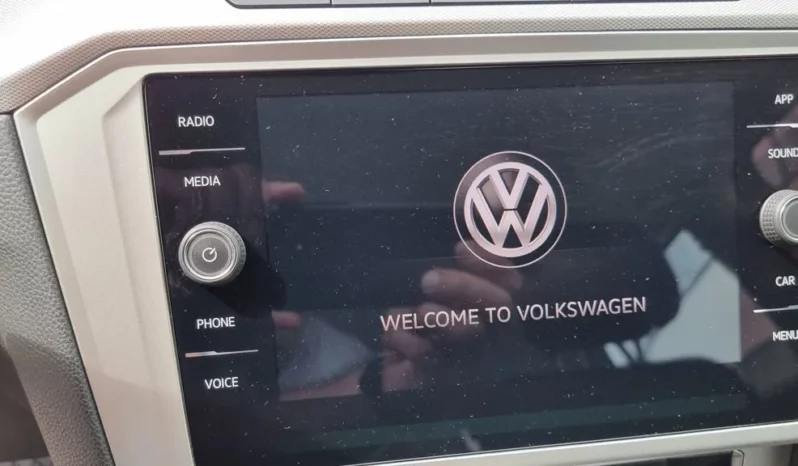 Volkswagen Passat, 2018 full